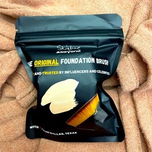 Original Skinbae & Beyond Foundation Brush